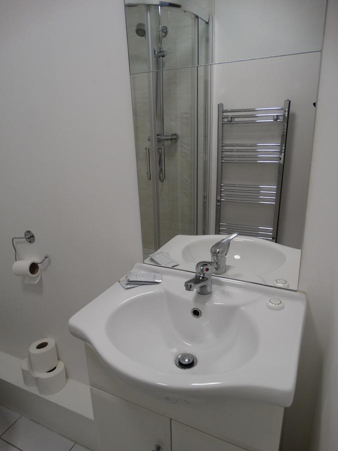 לידס Ava Residence מראה חיצוני תמונה